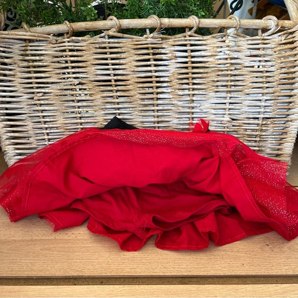 Red sparkle tutu with bows - Picture 2 of 4